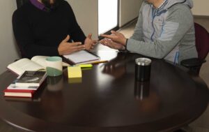 A sus 42 años logró derechos alimentarios tras demandar a su padre