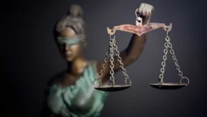 Diez claves para una reforma judicial integral- Luis Espíndola