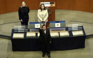 Por omisión del Judicial, define el Senado mil 239 candidatos a juzgadores